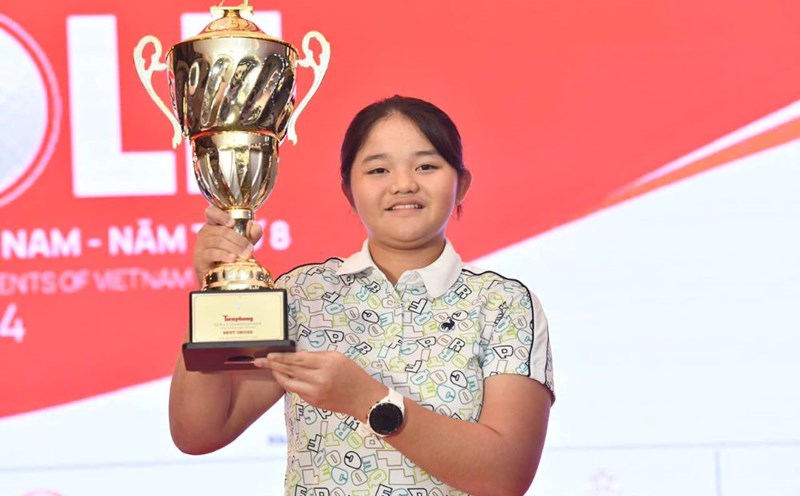 Nguyen Bao Chau won the golf tournament For Young Vietnamese Talents - Tien Phong Golf Championship 2024. Photo: Organizing Committee