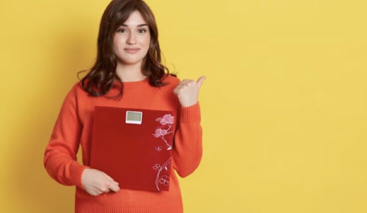 How to control weight gain during menstruation. Photo: According to Healthshots.