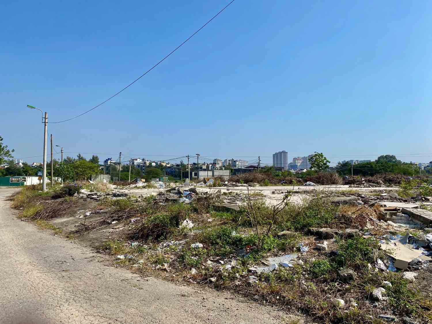 Hiện trạng khu vực sắp được xây dựng công viên 95ha tại quận Hà Đông (Hà Nội). Ảnh: Nhật Minh