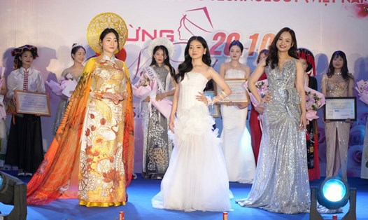 Nữ công nhân khu công nghiệp tỉnh Thái Nguyên tham gia hội thi do Công đoàn cơ sở tổ chức. Ảnh: Công đoàn KCN Thái Nguyên