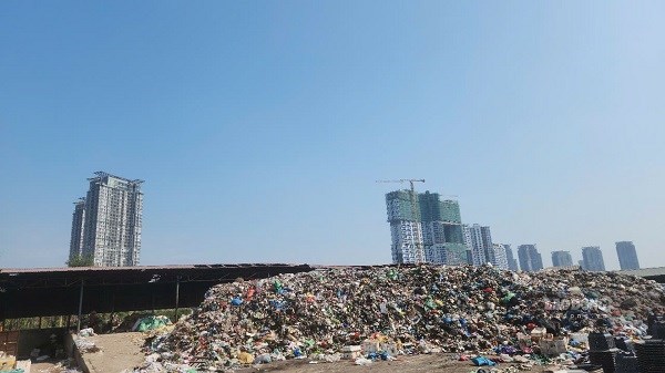 Khói bụi ngày đêm “tấn công” khu đô thị đáng sống