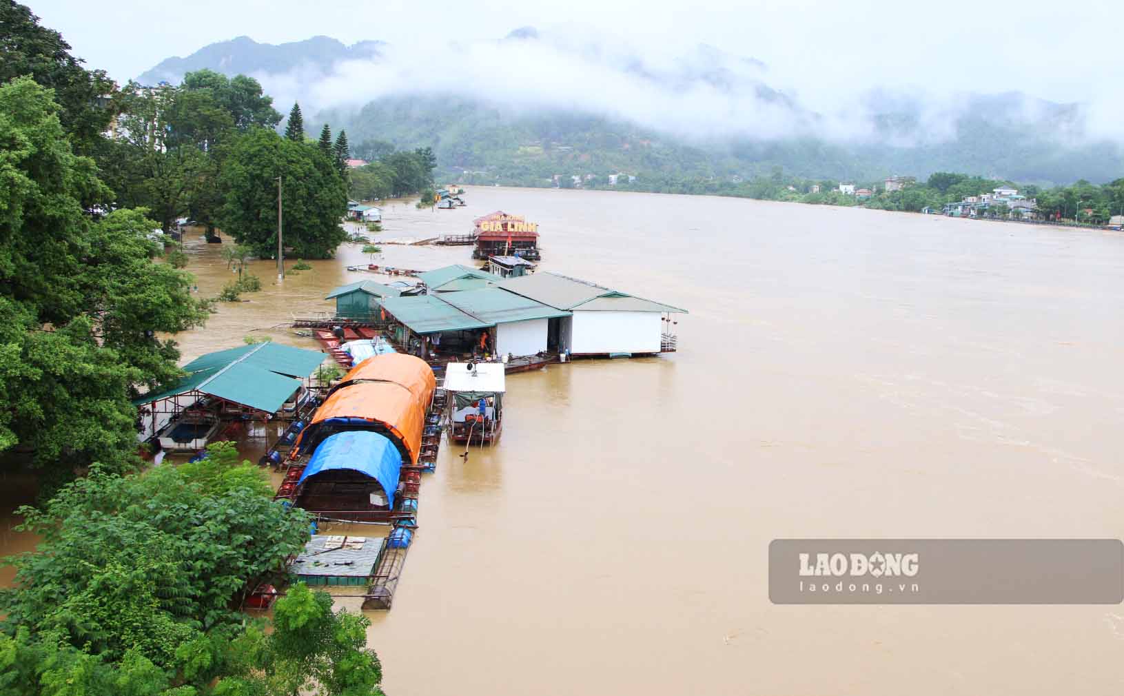 Sau tran lu lich su, du bao song Lo lai chuan bi don mot mua kho han ky luc do tinh trang bien doi khi hau tiep tuc dien bien phuc tap. Anh chup thang 9.2024.