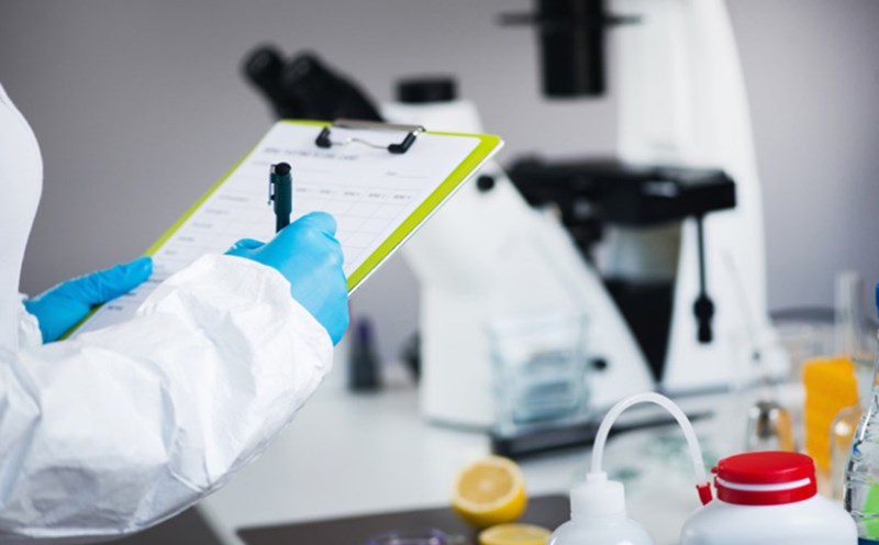 Punishing a series of establishments violating food safety. Illustration photo: The Century