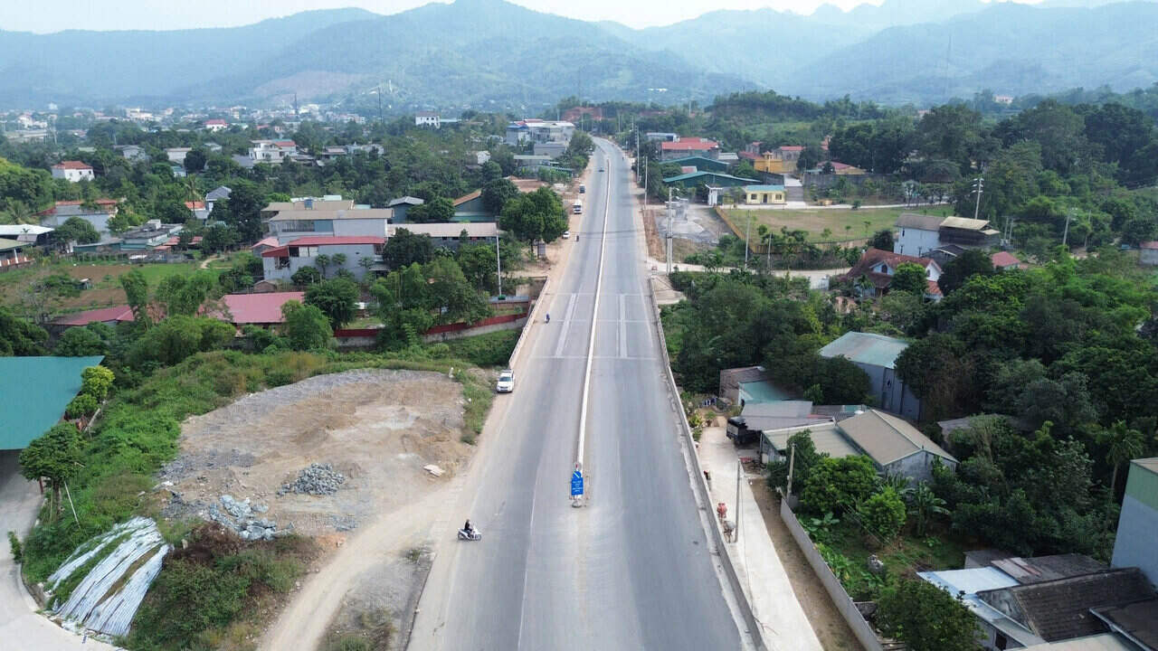 Tong chieu dau tu cai tao, nang dai 5km. Diem dau cua du an tai km73+500, diem cuoi tai km78+500, Quoc lo 6 thuoc dia phan thanh pho Hoa Binh.