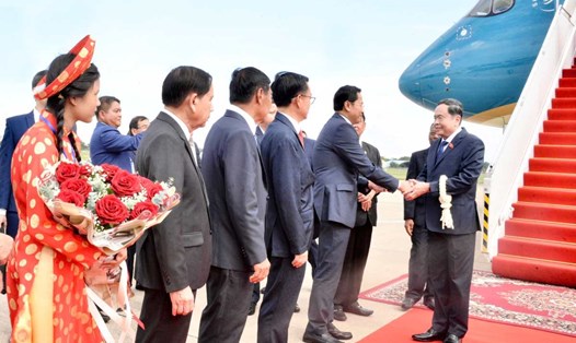 Lễ đón Chủ tịch Quốc hội Trần Thanh Mẫn tại sân bay. Ảnh: Quochoi.vn