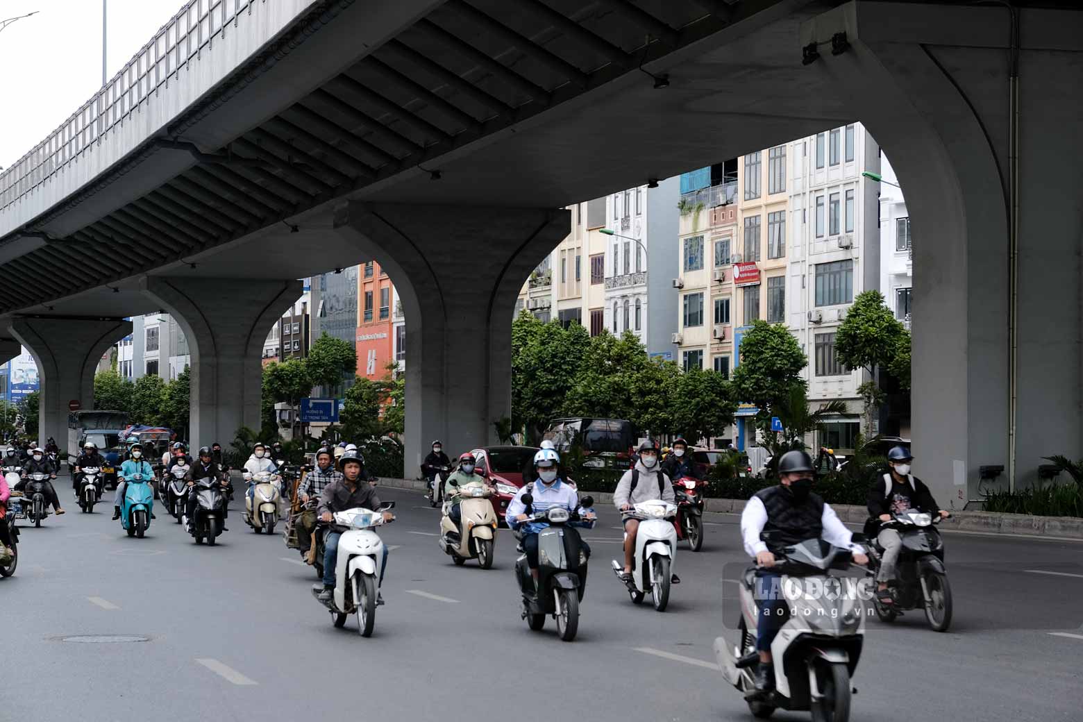 Weather forecast for Hanoi is cold at night and early morning. Photo: Hong Diep