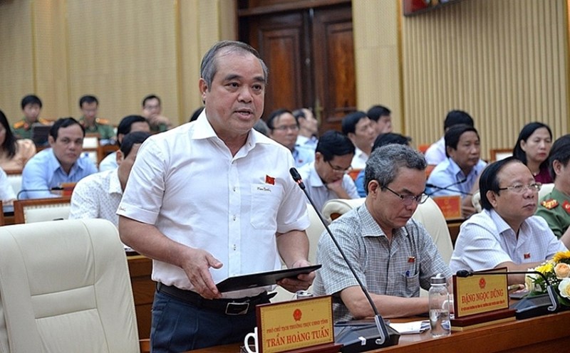 The meeting of the People's Council of Quang Ngai province passed a resolution approving the policy of rearranging administrative units of communes and towns. Photo: Quangngai.gov.vn