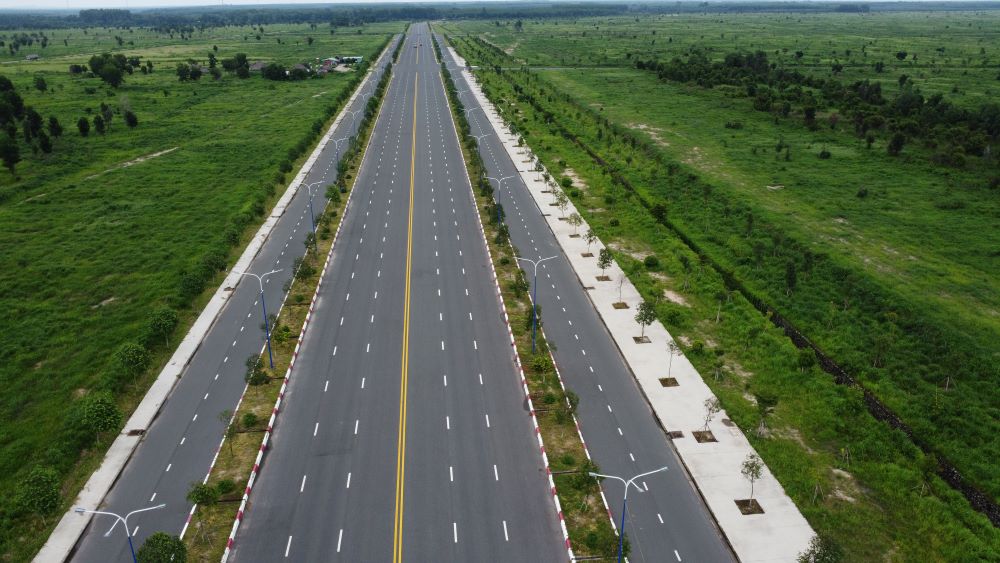 Binh Duong authorities are urgently carrying out the planning and construction of five industrial parks covering an area of ​​3,560 hectares. Photo: Dinh Trong