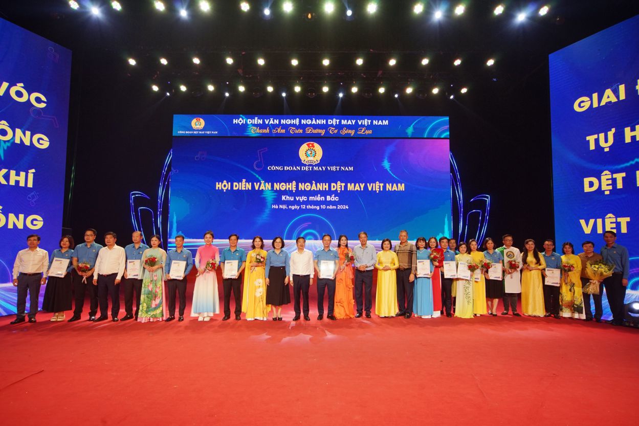 The 2024 Vietnam Textile and Garment Industry Arts Festival in the Northern region is an opportunity to improve the cultural and spiritual life of union members and workers. Photo: Grassroots Trade Union