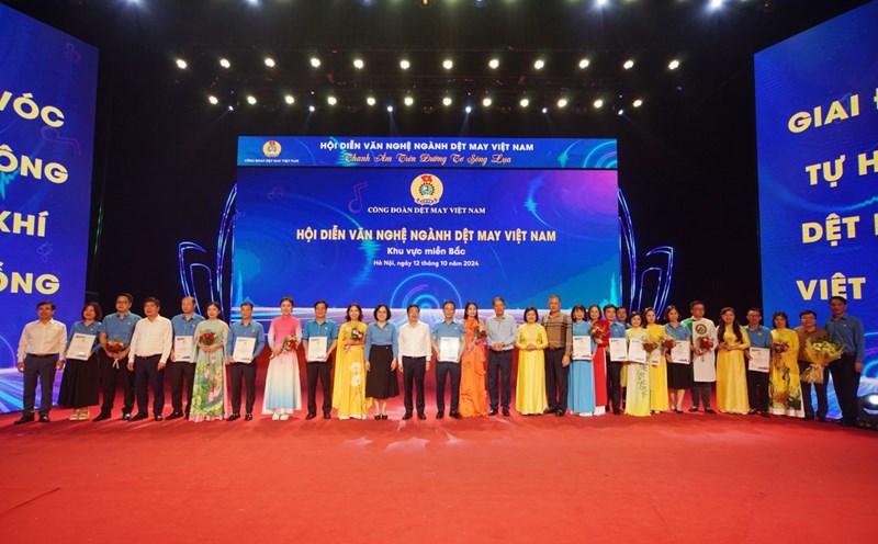 The 2024 Vietnam Textile and Garment Industry Arts Festival in the Northern region is an opportunity to improve the cultural and spiritual life of union members and workers. Photo: Grassroots Trade Union