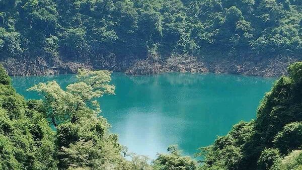 Dia diem thu hut khach du lich thap phuong khi den voi manh dat nui rung Hoa Binh