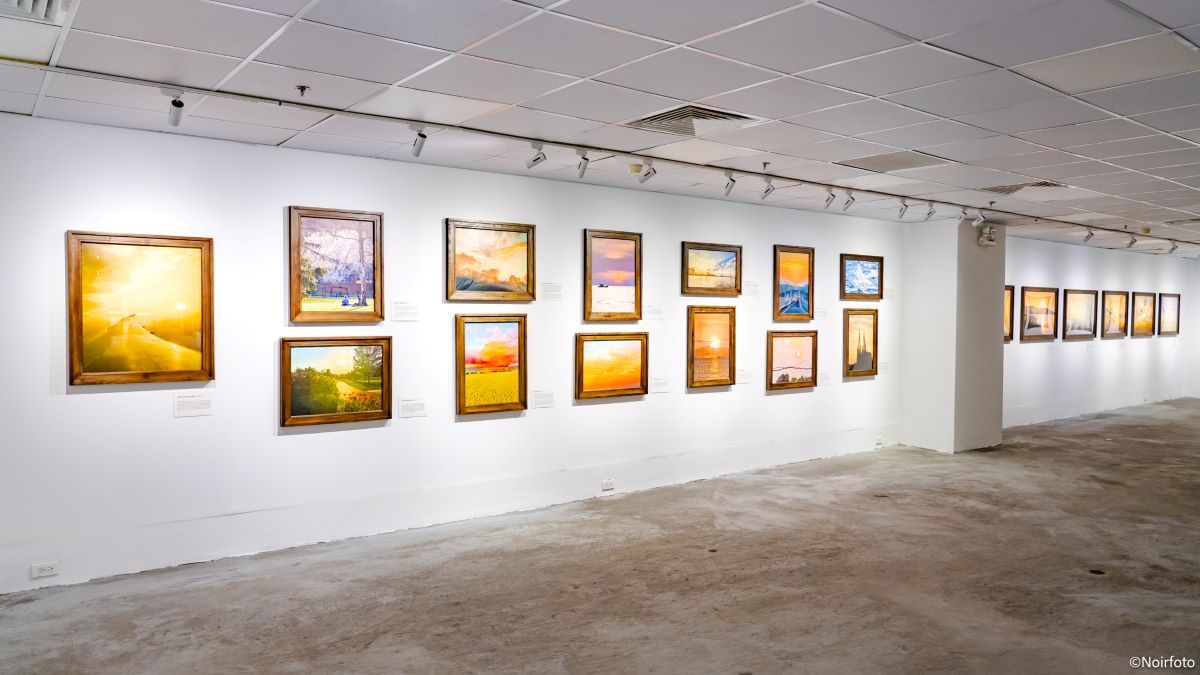 "Source of Life" photo exhibition space in Ho Chi Minh City. Photo: Noirfoto