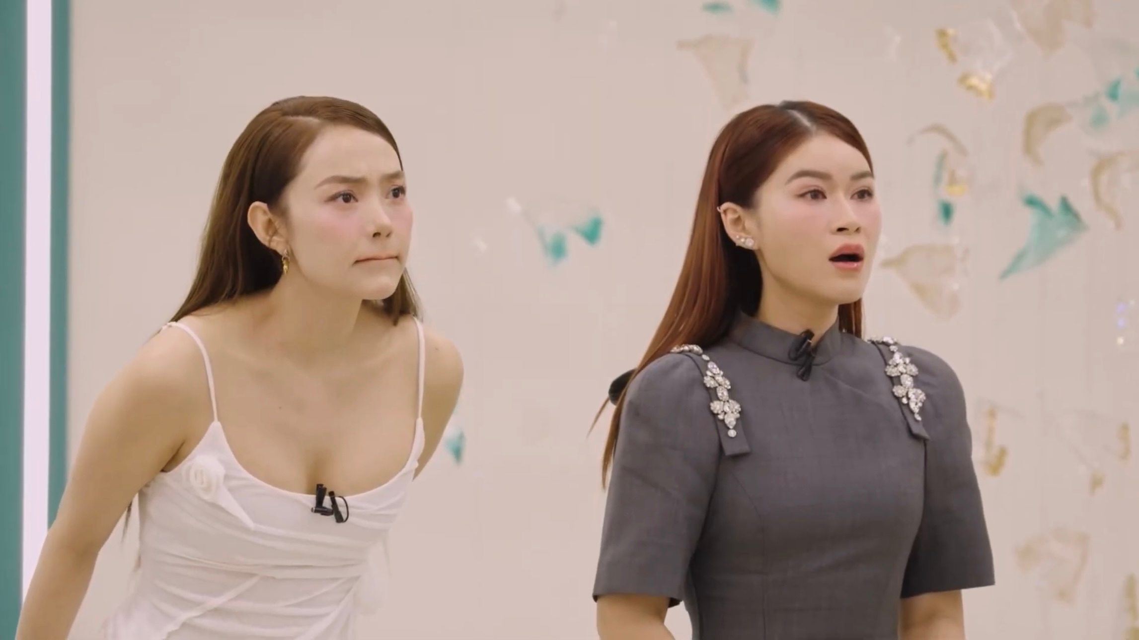 The Sisters prepare for the new episode. Photo: Producer.