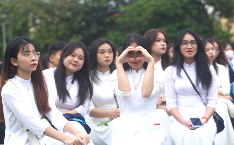 The Ministry of Education and Training plans to raise the entrance threshold for Pedagogy and Medicine from 2025. Photo: Van Trang