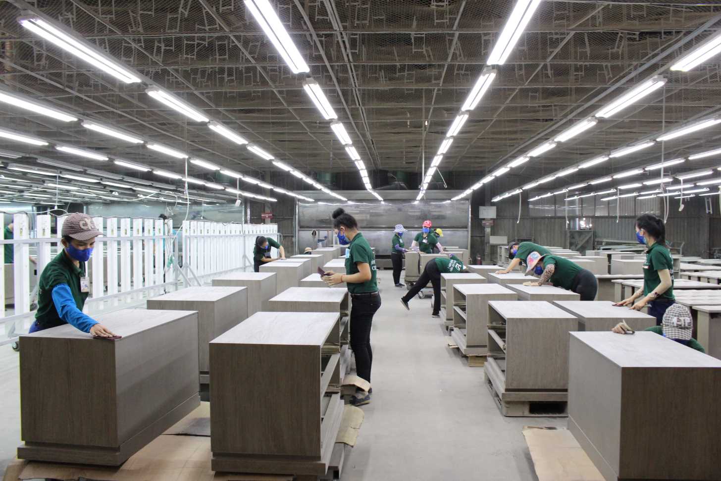 Binh Duong province always creates favorable conditions for businesses to promote production and business development. Photo: Dinh Trong