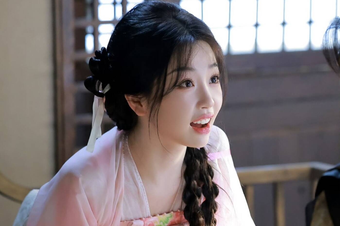 Ngu Thu Han in the movie "Eternal Night Galaxy". Photo: Producer