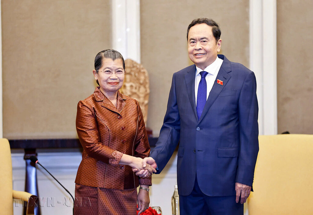 National Assembly Chairman Tran Thanh Man received Supreme Advisor to the King of Cambodia, Vice President of the Cambodian People's Party (CPP), President of the Cambodia-Vietnam Friendship Association Samdech Men Sam An. Photo: VNA