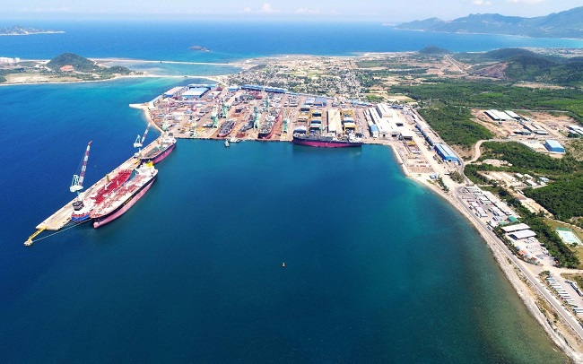 Van Phong Bay with many development advantages. Photo: Van Phong Economic Zone Management Board