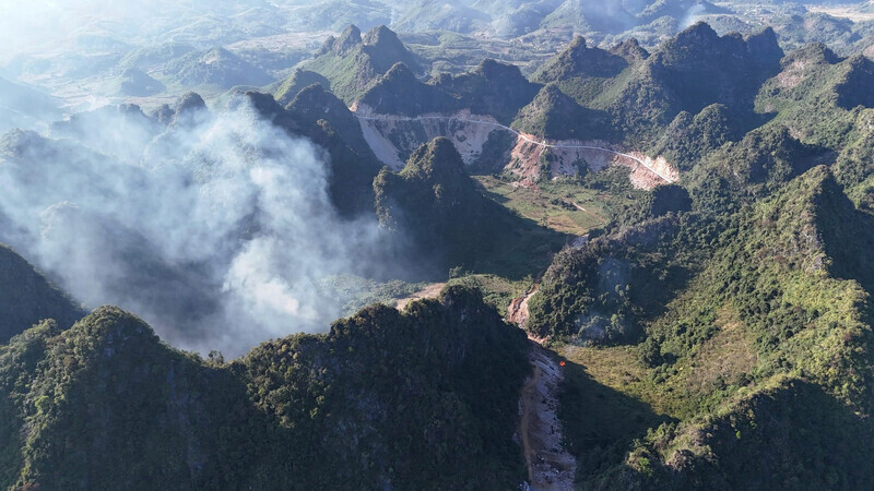 Panorama of Chi Lang - Y Tich road (Lang Son). Photo: Nguyen Thuong