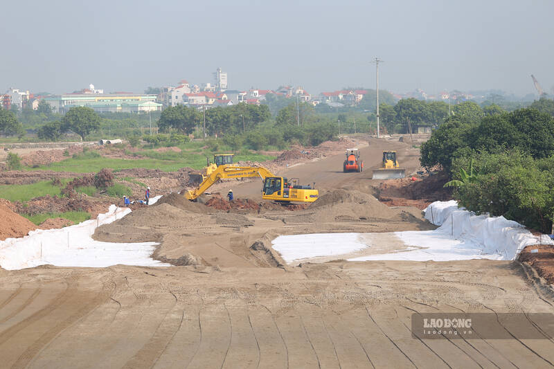 Compensation and resettlement for people whose land has been recovered, lessons from Ring Road 4