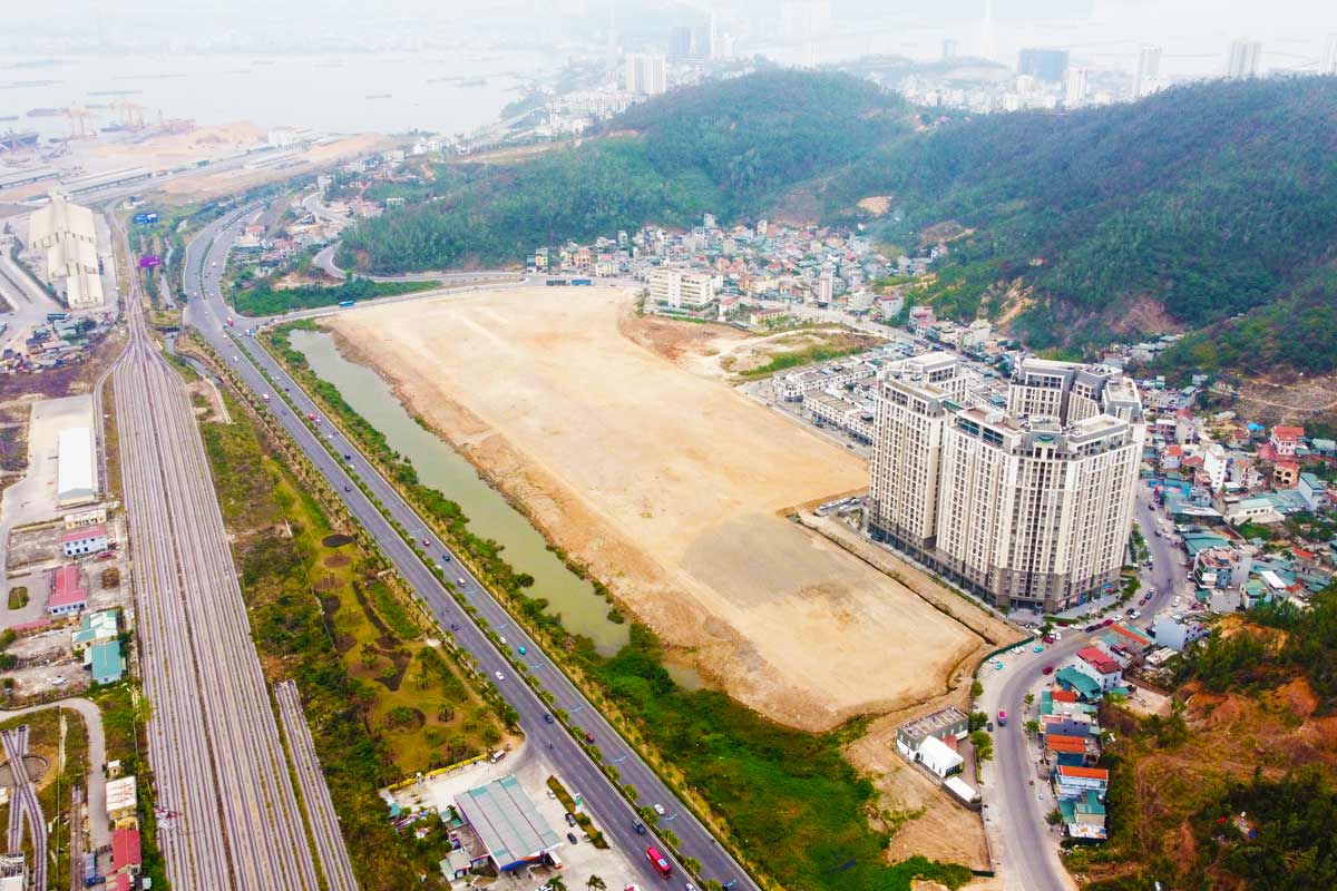 Panoramic view of the construction site of Aeon Mall Ha Long. Photo: Doan Hung