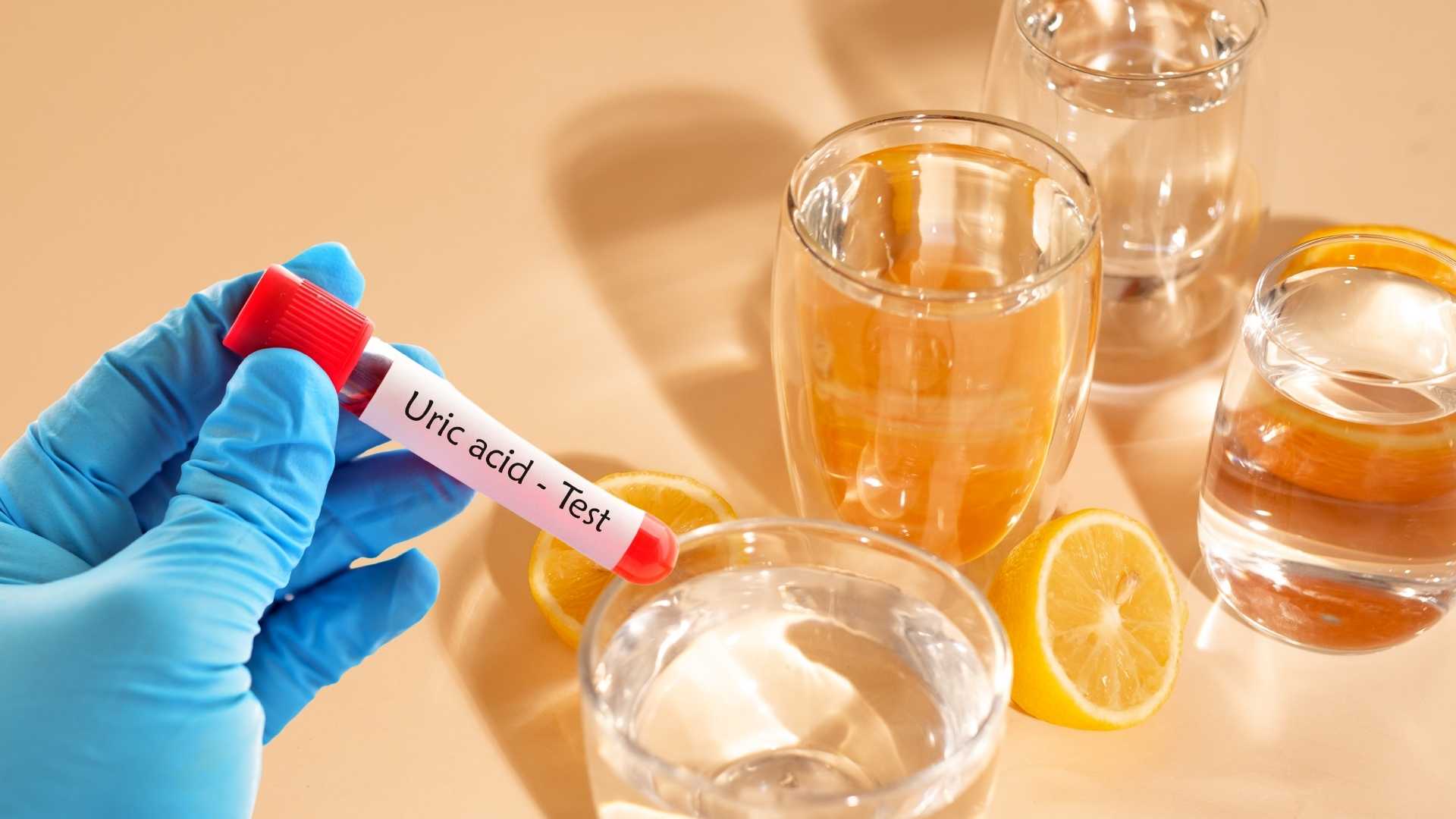 People with high uric acid can supplement with potassium-containing drinks. Graphics: Ha May