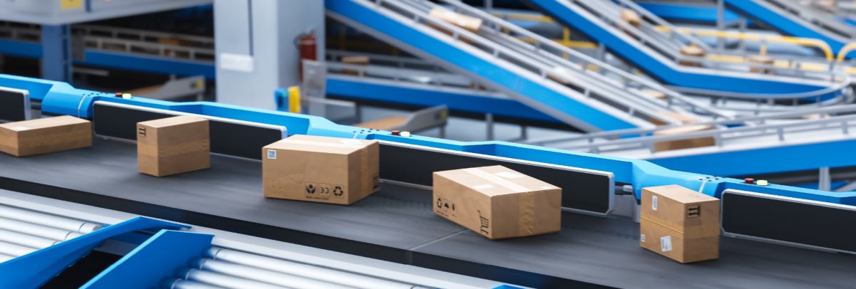 Many jobs may soon be replaced by AI and robots in the near future... Photo: FPT Digital