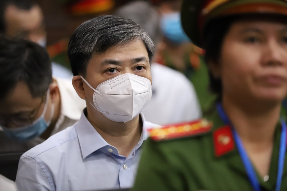 Cựu Bí thư Tỉnh ủy Bến Tre mong được khoan hồng trong vụ án Xuyên Việt Oil. Ảnh: Anh Tú