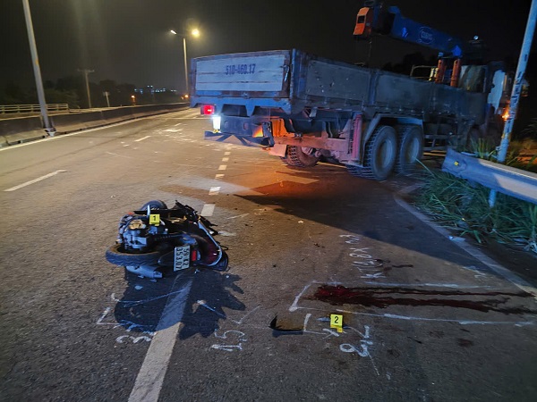 Scene of a traffic accident that occurred on November 4 in Ho Chi Minh City. Photo: Provided by the police