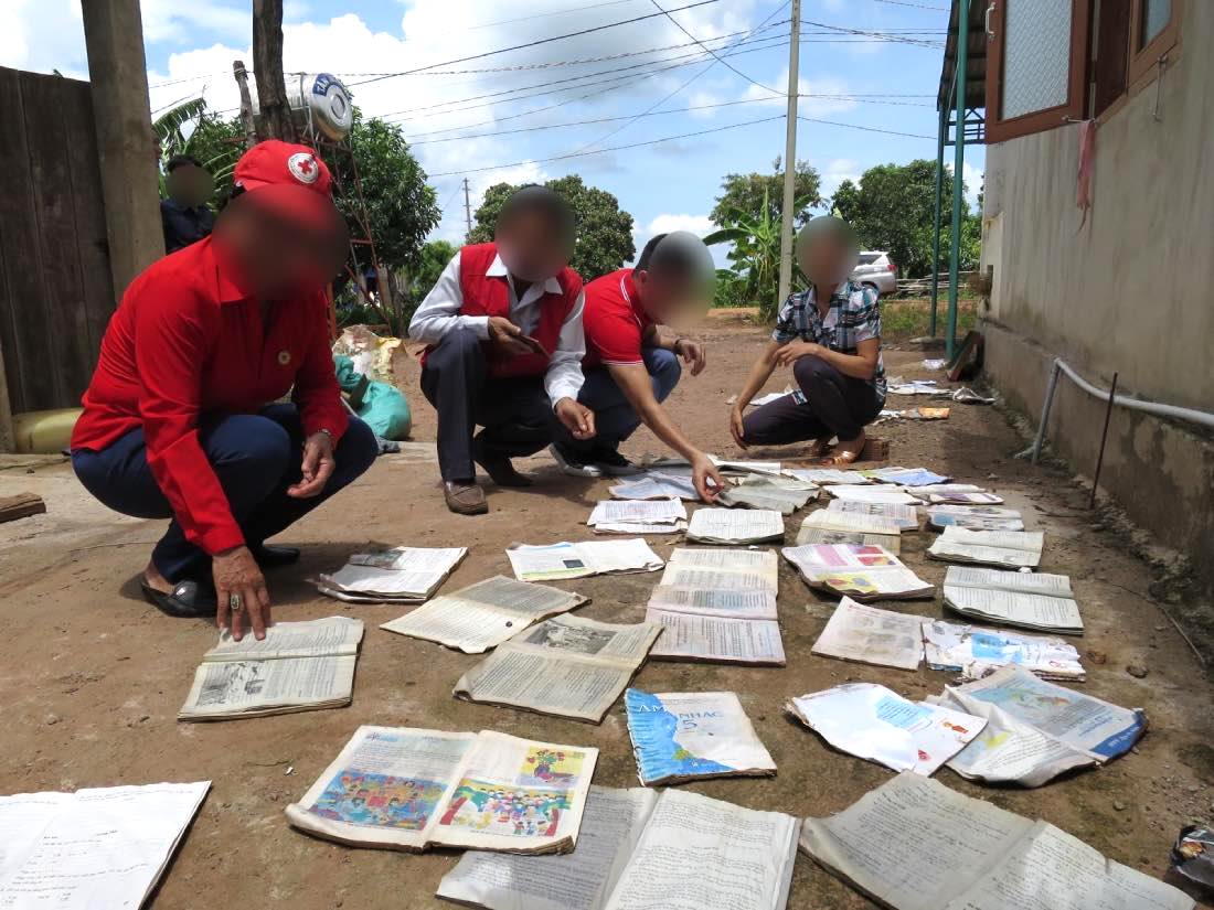 In case the recruited staff are civil servants of a special Association, they will enjoy civil servant benefits such as salary, allowances... Illustrative photo: Dak Lak Provincial Red Cross Association