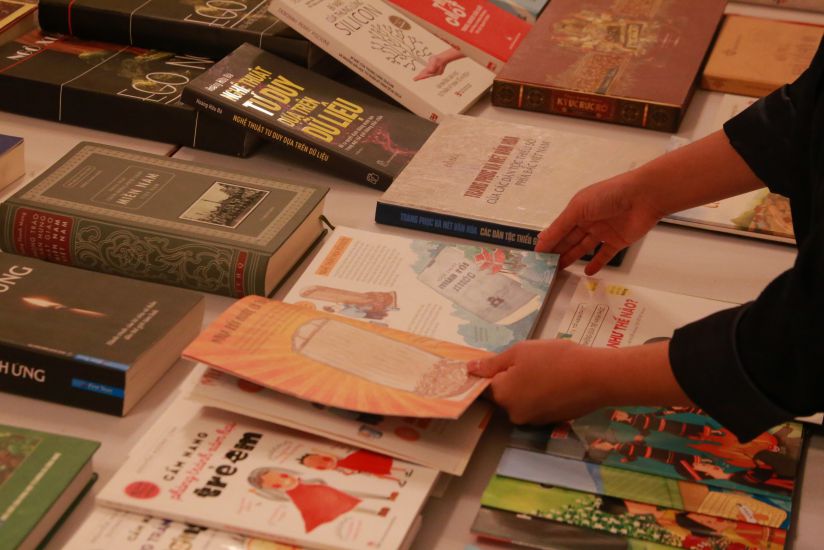 Works on display at the 6th National Book Awards, 2023. Photo: Thuy Trang