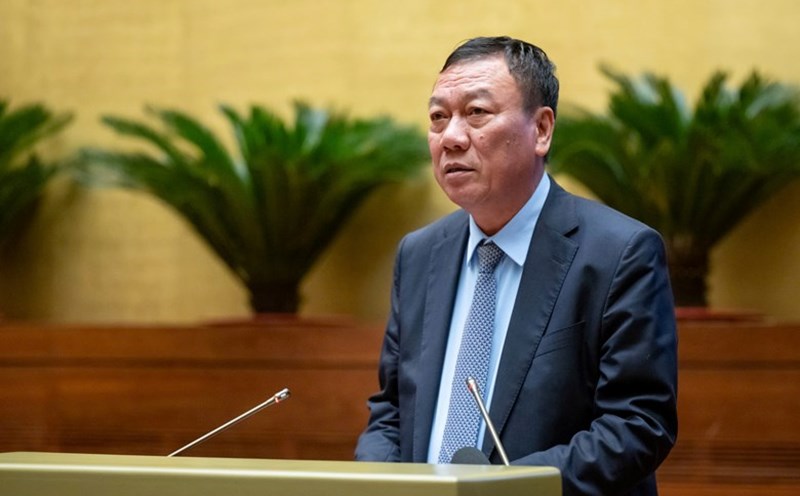 Government Inspector General Doan Hong Phong presents the Report on anti-corruption work in 2024. Photo Quochoi.vn