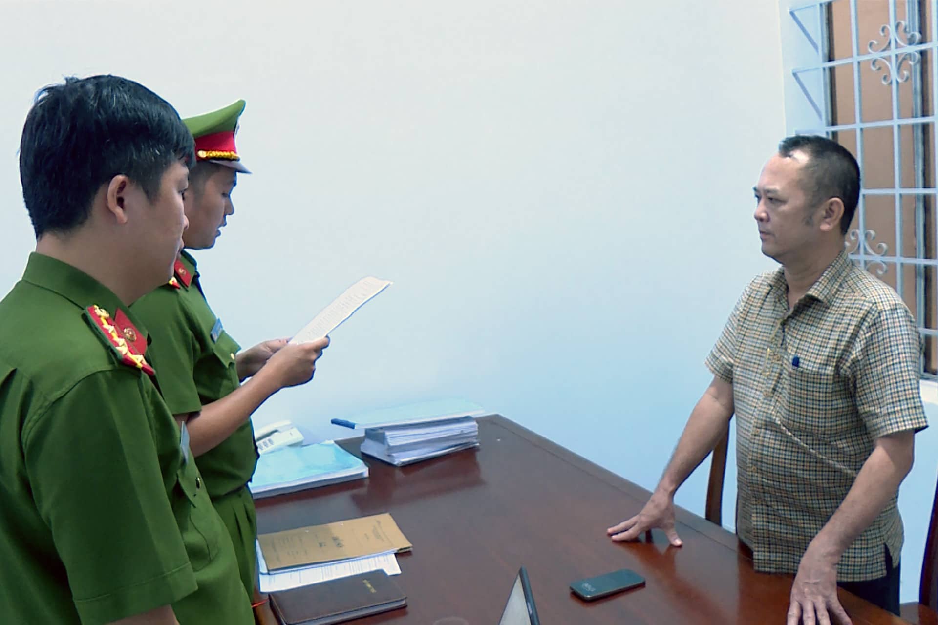 Ông Trịnh Doãn Dũng - Giám đốc Công ty Dũng Lợi tại cơ quan công an. Ảnh: Công an tỉnh Khánh Hòa 
