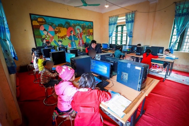 Viettel's school internet was launched in 2008 and has maintained stable network quality for the educational system in Vietnam. Photo: Provided by Viettel