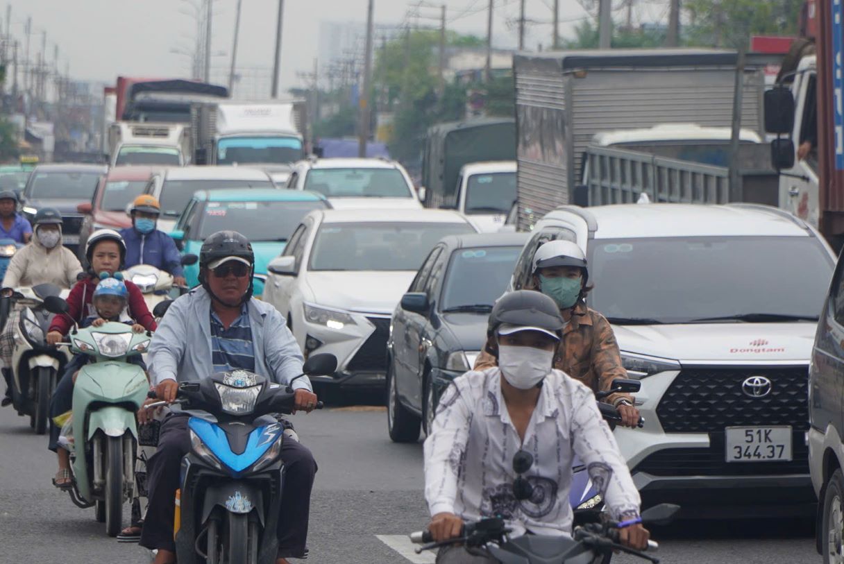 The weather in the South cools down this morning. Photo: Nguyen Chan