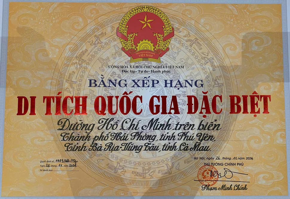 Bang xep hang Di tich quoc gia dac biet Duong Ho Chi Minh tren bien. Anh: Minh Du