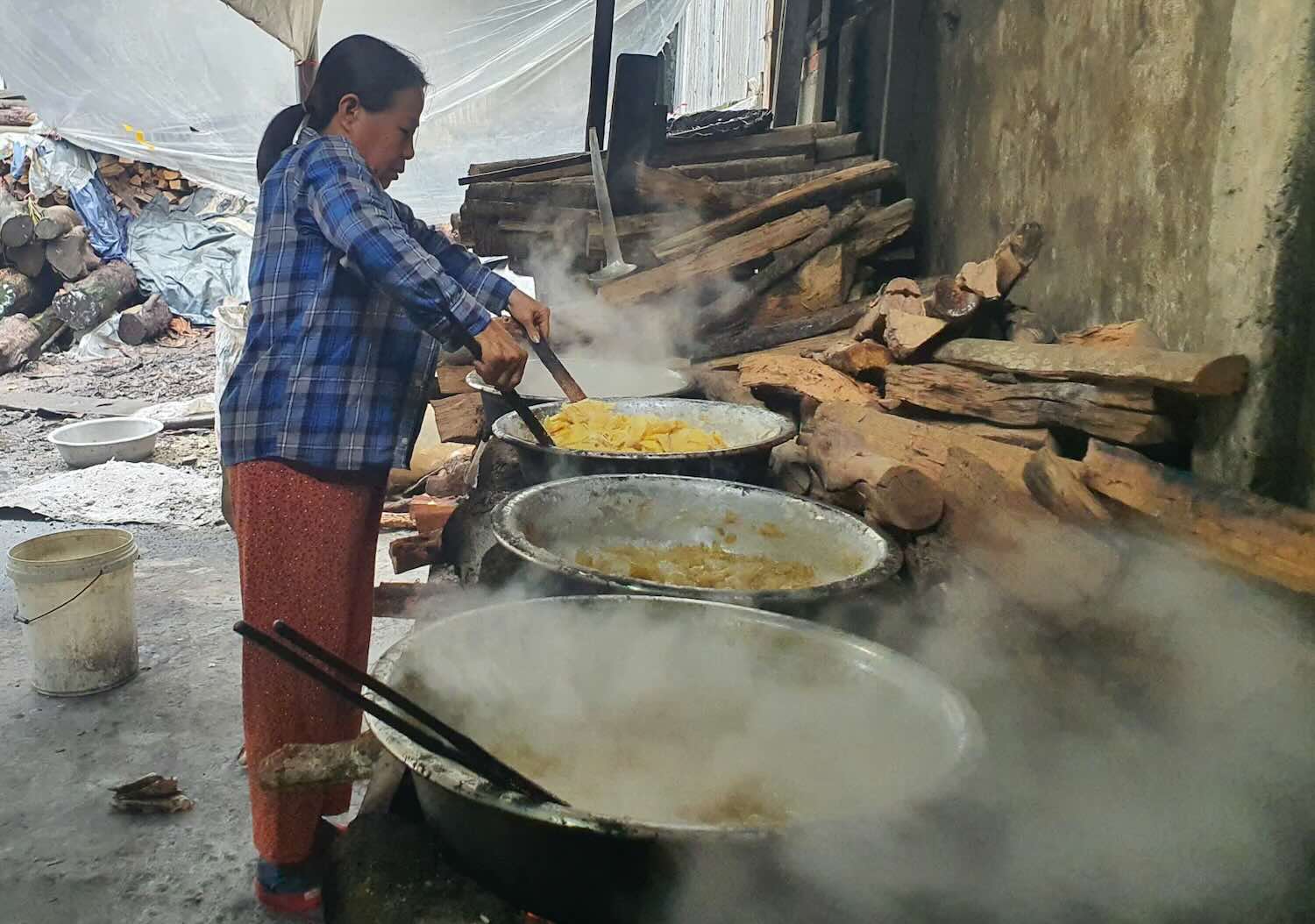 Kim Long ginger jam profession is famous. Photo: Phuc Dat