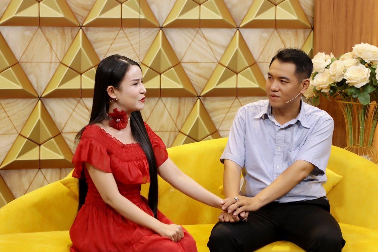 Couple at Thuan Vo Thuan Chong. Photo: Producer.