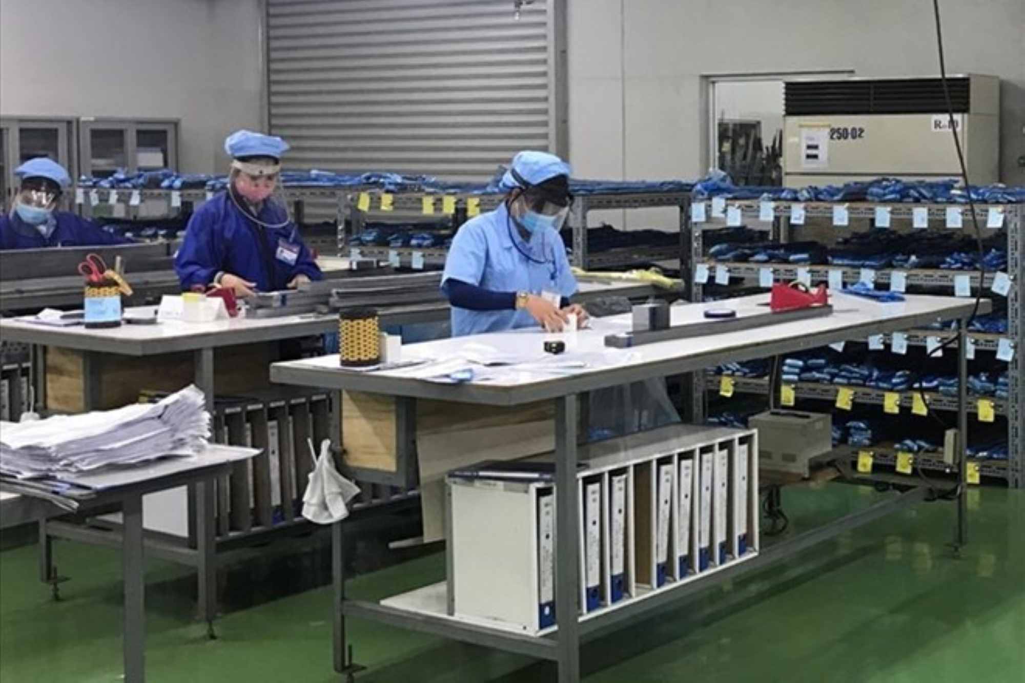 In October 2024, nearly 14,200 new businesses were registered. Photo: Tuong Minh