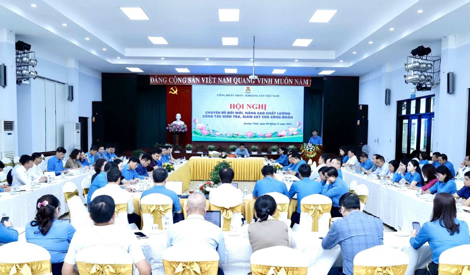 The workshop “Innovation and improvement of the quality of inspection and supervision work of trade unions” was recently organized by TKV Trade Union in Quang Ninh. Photo: TKV Media