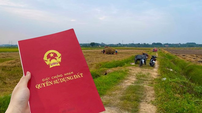 Làm sổ đỏ chậm nộp tiền sử dụng đất "bị phạt" 0,03%/ngày