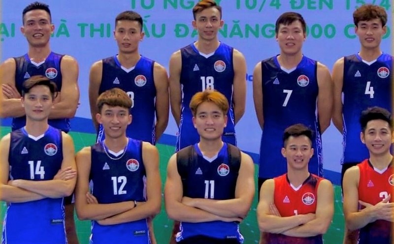 Ha Tinh Club meets Hanoi in the relegation round of the 2024 national volleyball tournament. Photo: VFV