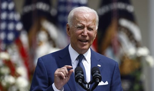 Tổng thống Mỹ Joe Biden chuẩn bị gói viện trợ vũ khí 725 triệu USD cho Ukraina. Ảnh: Xinhua