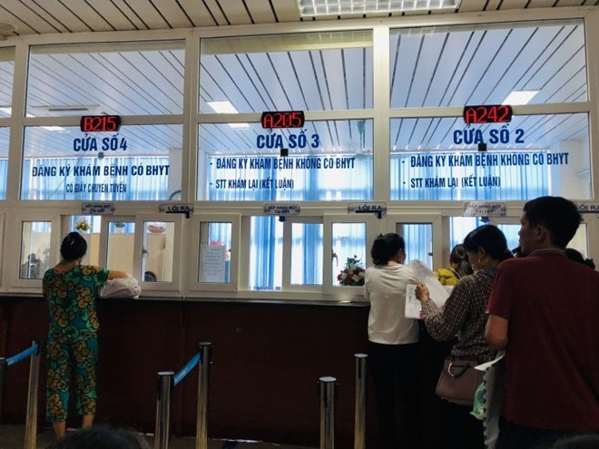 The new points of the amended and supplemented Law on Health Insurance, effective from January 1, 2025, have many benefits for patients. Photo: Le Ha