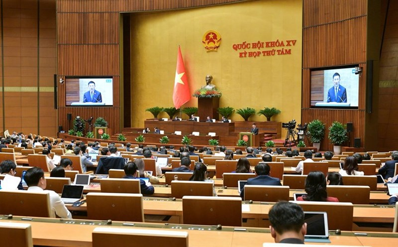 The National Assembly considered and voted to pass the Law on Fire Prevention, Fire Fighting and Rescue on the morning of November 29. Photo: Pham Thang