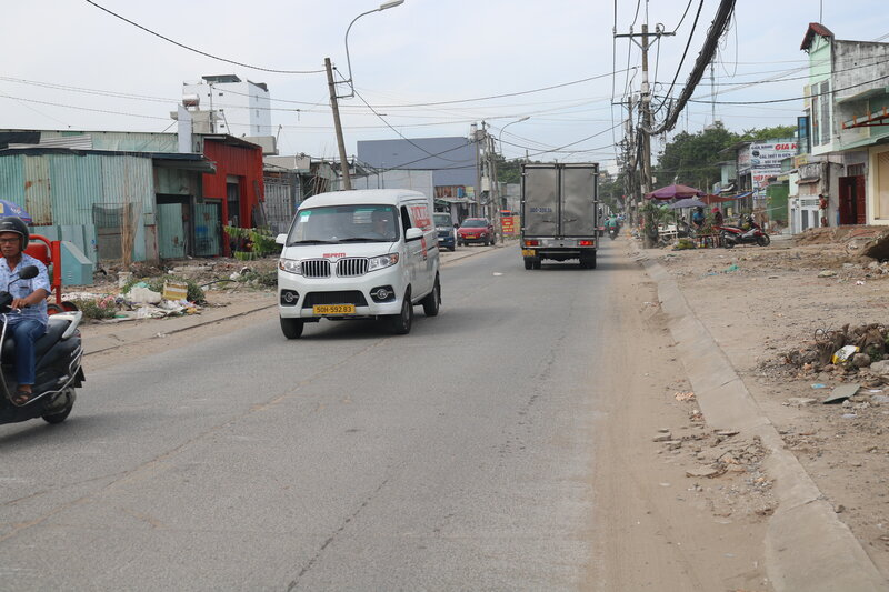 Tuyen duong Thanh Xuan 25 duoc mo rong len 30m la tuyen duong huyet mach dan vao Du an Cong vien Thanh Xuan 150ha. Anh: Huan Cao