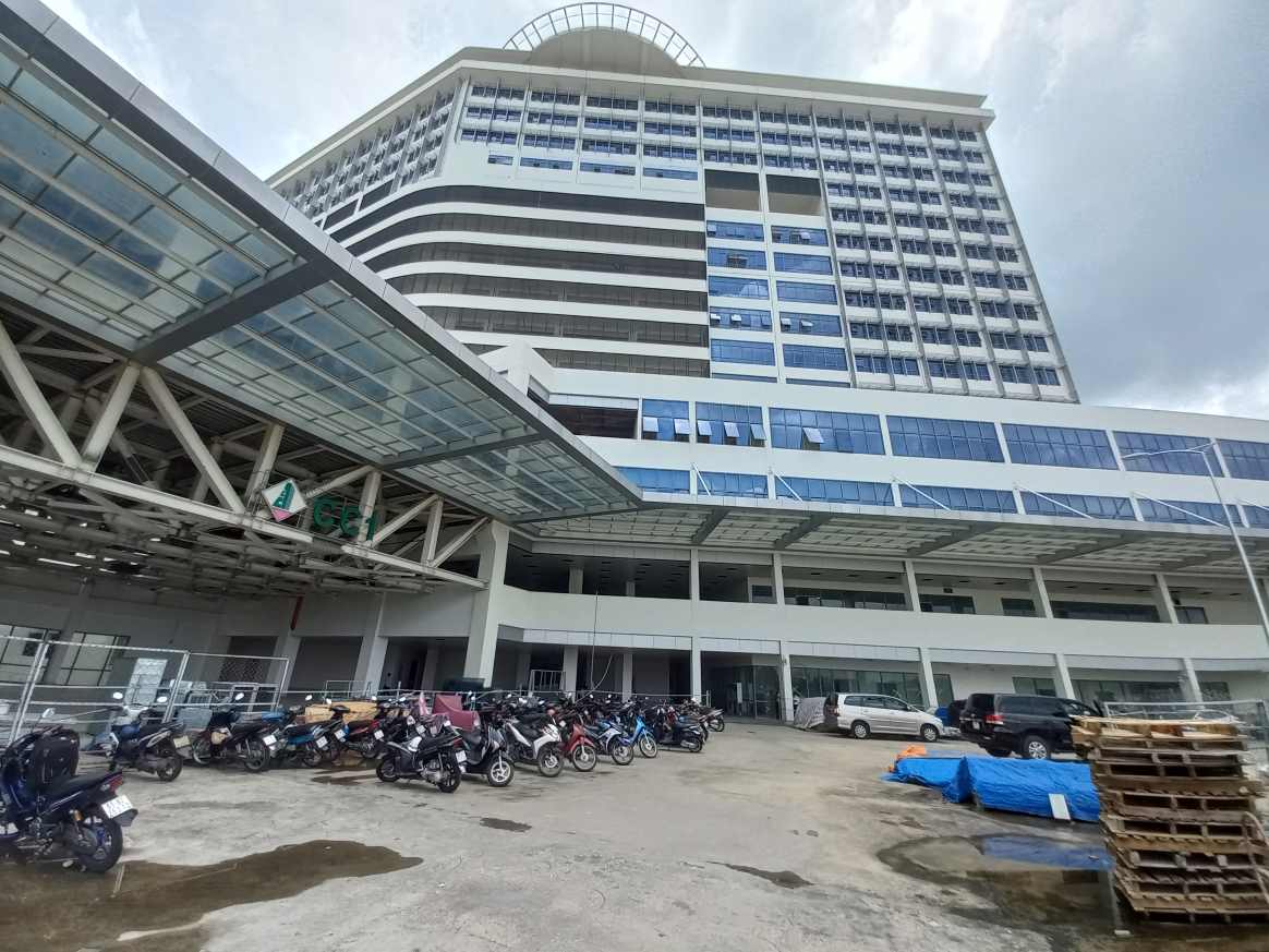 1,500-bed hospital project in Dinh Hoa ward, Thu Dau Mot city. Photo: Dinh Trong