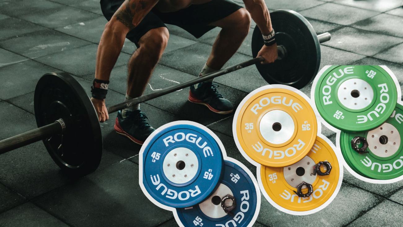 Lifting weights that are too heavy is one of the mistakes to avoid when exercising after the age of 50 to help you live longer. Graphics: Thanh Thanh