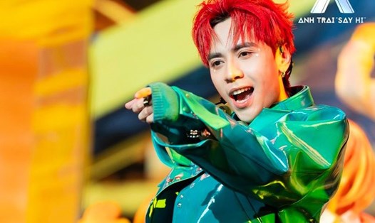 Quang Hùng MasterD họat động năng nổ sau khi "Anh trai say hi" kết thúc. Ảnh: Nhà sản xuất.