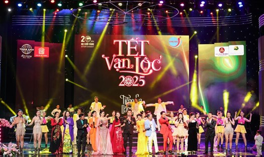 Nhiều nghệ sĩ tham gia chương trình Tết Vạn Lộc 2025. Ảnh: BTC